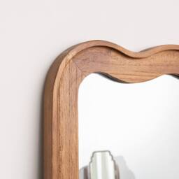 Melody Maison Natural Wood Wavy Edge Full Length Wall & Leaner Mirror - 47cm X 142cm in Brown - Size: 47 cm X 142 cm - thumbnail 5