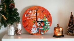 Netagon Christmas Snowman & Santa Design Festive Battery Operated Wall Clock in Red - thumbnail 3