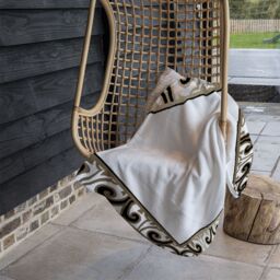 Benjamin Tate Design Egyptian Frame Blanket in Natural - Size: 120 cm x 150 cm - thumbnail 4