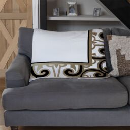 Benjamin Tate Design Egyptian Frame Blanket in Natural - Size: 120 cm x 150 cm - thumbnail 2
