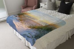 Benjamin Tate Design Sunset at the Baltic Sea Beach Designer Blanket in Natural - Size: 120 cm x 150 cm - thumbnail 4