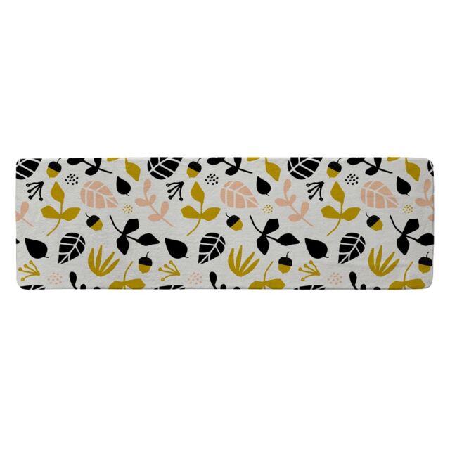 Benjamin Tate Design Leaves Acorns & Branches Runner Rug in Natural - Size: 67 cm x 230 cm - image 1
