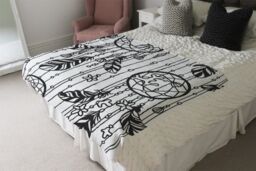 Benjamin Tate Design Black Contour Blanket in Natural - Size: 120 cm x 150 cm - thumbnail 3