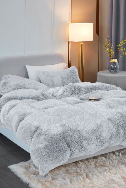 Ezysleep Silver Faux Fur Duvet Cover Set - Size: Single - image 1