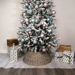 Samuel Alexander 2.4m x 90cm Soft White Glitter Artificial Fake Snow Blanket Christmas Decoration - Size: 2.4m x 90 cm - thumbnail 2