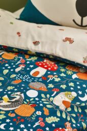 Catherine Lansfield 'Fox & Woodland Friends' Reversible Duvet Cover Set in Green - Size: Single - thumbnail 4