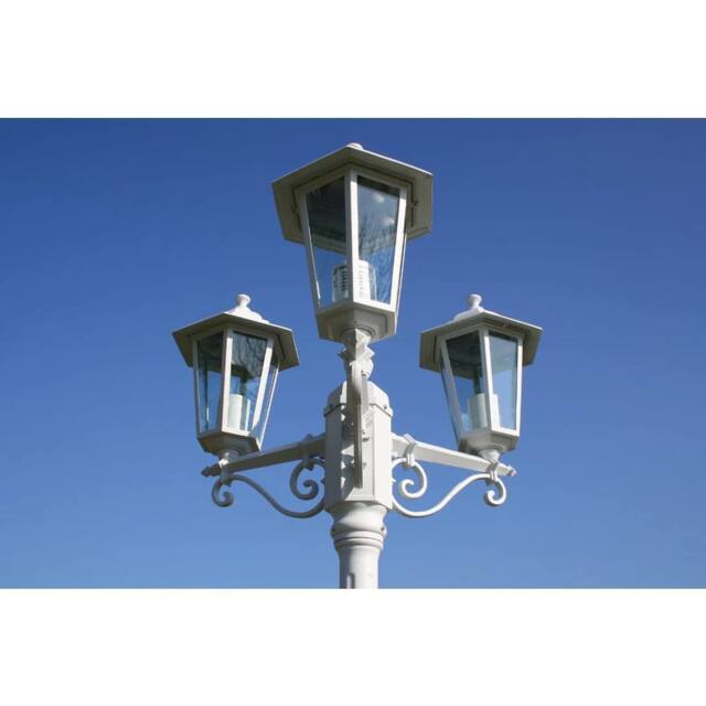 Berkfield Home Decorative Garden Light Post 3-arms 215 cm White Aluminium - image 1