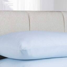 K Collection Percale Percale Fitted Sheet in Baby Blue - Size: Double - thumbnail 2