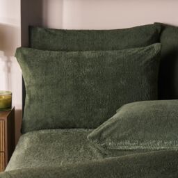 OHS 2 Pack Thermal Teddy Fleece Pillowcase Cover in Green - Size: Standard Pillow Case