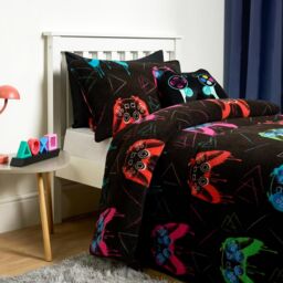 OHS Ultra Soft Teddy Fleece 10.5 Tog Coverless Gaming Pringt Single Duvet with Pillowcase in Black - thumbnail 2
