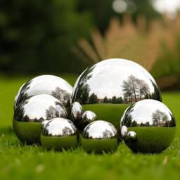 Globrite 6pcs Stainless Steel Mirror Balls -Reflective Garden Decor 50-150mm in Silver - thumbnail 1