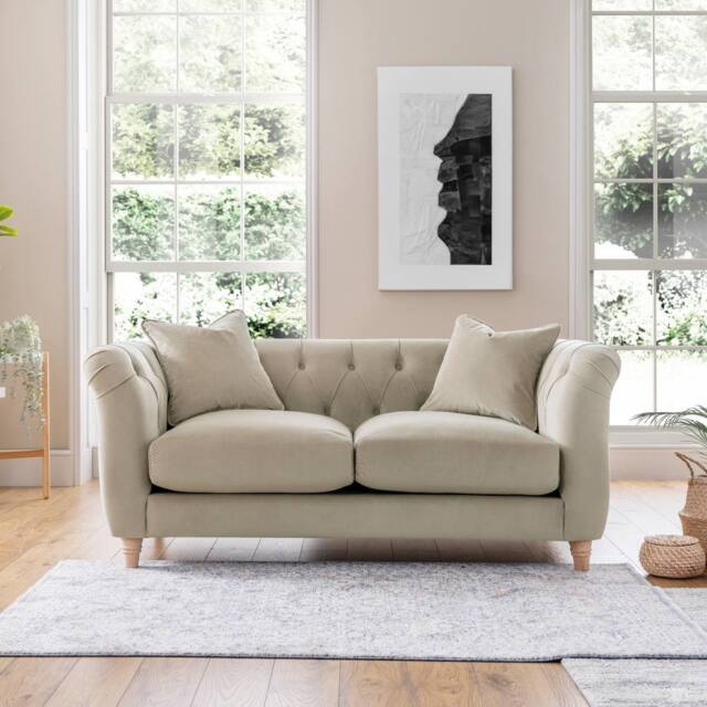 The Great Sofa Company Kensington 2-Seater Velvet Chesterfield Sofa in Cream - Size: 2 Seater - image 1