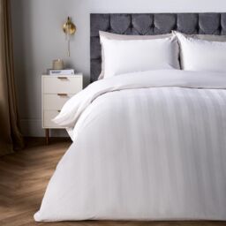 OHS Velvet Stripe Super Soft Duvet Cover Bedding Set in Cream - Size: Double - thumbnail 1