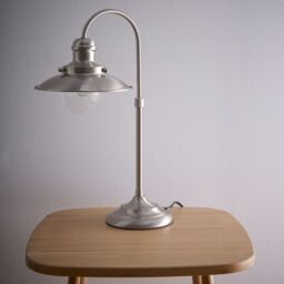 K LIVING Chester Vintage Satin Nickel Fisherman's Style Table Lamp in Silver