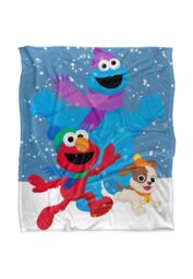 Sesame Street Furry Friends Forever Elmo Cookie Monster Snow Run Silky Touch Super Soft Throw Blanket 152 X 127 cm in White - thumbnail 1