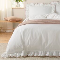 Wylder Blousey Ruffle 100% Cotton Duvet Cover Set in Pink - Size: Single - thumbnail 3