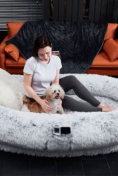 Ezysleep Faux Fur Human Pet Bed in Grey - Size: Small - thumbnail 3