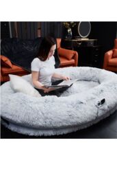 Ezysleep Faux Fur Human Pet Bed in Grey - Size: Small - thumbnail 5
