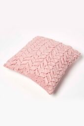Homescapes Grace Pleated Velvet Cushion in Pink - Size: 45 cm x 45 cm - thumbnail 5