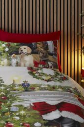 Fusion 'Christmas Tree' Festive Scene Print Duvet Cover Set - Size: Double - thumbnail 2