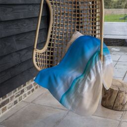 Benjamin Tate Design Nature landscape view of beautiful tropical beach & sea in sunny day Designer Blanket in Natural - Size: 120 cm x 150 cm - thumbnail 3
