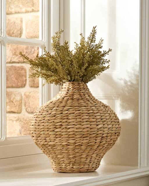 Dibor Traditional Pot Bellied Home Decor Flower Vase in Natural - Size: Medium - image 1