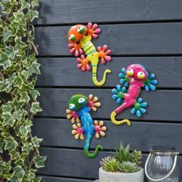 Garden Greatness Yellow Gecko Garden Lizard Wall Art - thumbnail 2