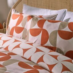 OHS Moroccan Abstract Microfibre Duvet Cover with Pillowcase Bedding Set in Burnt Orange - Size: Double - thumbnail 3