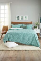 Deyongs Cow Parsley Cotton Rich Duvet Cover Set - Printed 200 Thread Count Soft Bedding in Green - Size: King - thumbnail 1