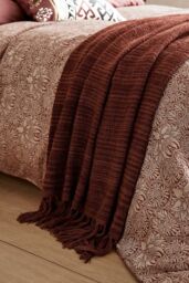 Morris & Co 'Crown Imperial' Throw 150x200cm in Red - Size: 150x200 cm - thumbnail 2