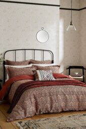 Morris & Co 'Crown Imperial' Throw 150x200cm in Red - Size: 150x200 cm - thumbnail 4