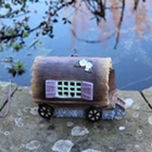 EONLION Solar garden decor Small fairy house pixie Log on Wheels in Brown - image 1