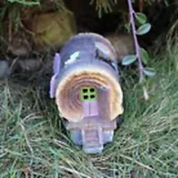 EONLION Solar garden decor Small fairy house pixie Log on Wheels in Brown - thumbnail 3