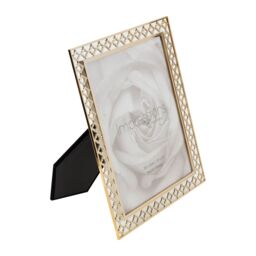 "IMPRESSIONS Lattice Cut Metal Photo Frame 8"" x 10"" in Gold" - thumbnail 3