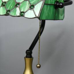 Wyld Haus Nofilu Green Vintage Style Stained Glass Table Lamp - thumbnail 9