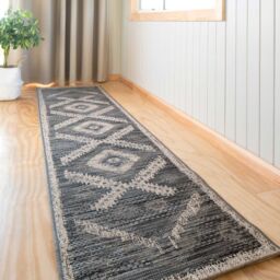 Kukoon Geometric Scandi Grey White Aztec Outdoor Patio Rug - Size: 120 cm x 170 cm - thumbnail 5