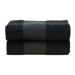 ARTG Print-Me Bath Towel in Black - thumbnail 2