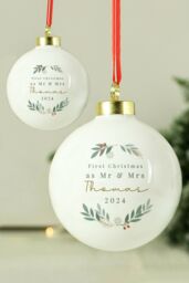 Personalised Memento Company Personalised Christmas Foliage Bauble in White - thumbnail 4