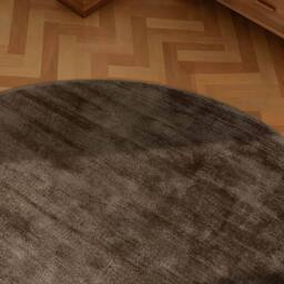 THE RUGS Vikosa Jane Viscose Soft Plain Rug Living Room in Brown - Size: 120 cm x 180 cm - thumbnail 5