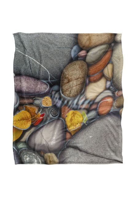 JQ Licensing Autumn Stones Silky Touch Super Soft Throw Blanket 152 X 127 cm in White - image 1