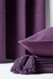 Homescapes Cotton Rajput Ribbed Curtain Pair in Purple - Size: 140 cm width x 137 cm drop - thumbnail 4