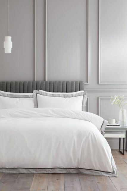 Bianca 'Mayfair' 200 Thread Count Cotton Duvet Cover Set in White - Size: Single - image 1