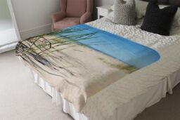 Benjamin Tate Design Grass in the sand dunes with the lake in the background Designer Blanket in Natural - Size: 120 cm x 150 cm - thumbnail 4