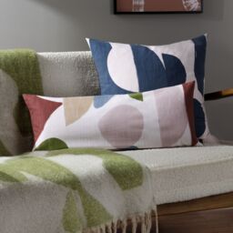 HOEM Meta Abstract Faux Mohair Knit Throw in Olive - Size: 130 cm x 180 cm - thumbnail 7