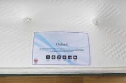 UK Bed Furniture Oxford Mattress in White - Size: Single - thumbnail 4