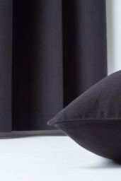 Homescapes Cotton Plain Cushion Cover in Black - Size: 60 cm x 60 cm - thumbnail 5