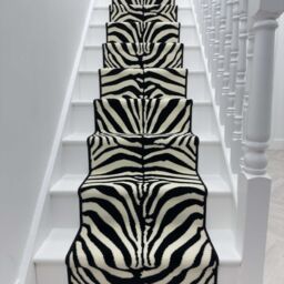 runrug Stair Runner Carpet for Staircases - Soft & Comfy, 9mm - 'Zebra' in White - Size: 70 cm x 660 cm - thumbnail 3