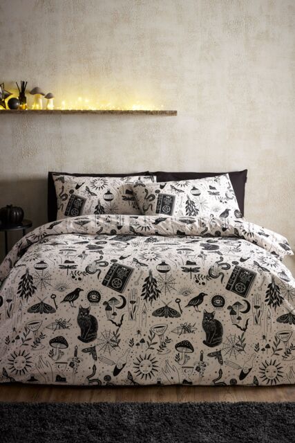 Catherine Lansfield 'Enchanted Witchcraft' Reversible Duvet Cover Set in Black - Size: Single - image 1