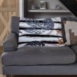 Benjamin Tate Design Cute Autumn Leaves Blanket in Natural - Size: 120 cm x 150 cm - thumbnail 2