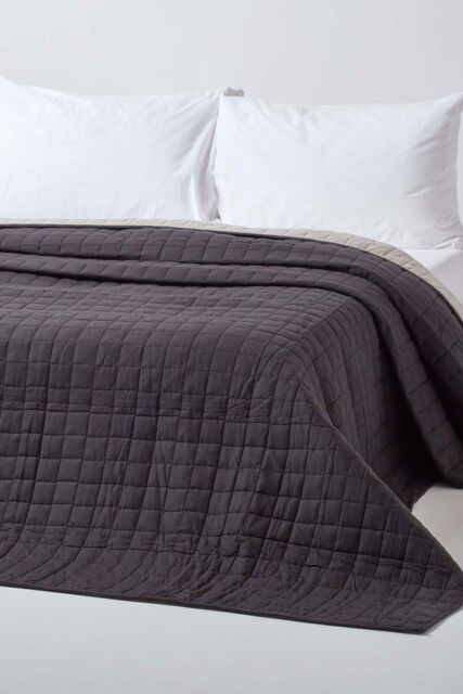Homescapes Cotton Quilted Reversible Bedspread in Black - Size: Double - image 1